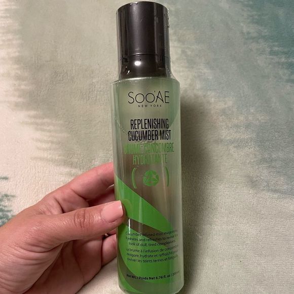 🥒 Soo'AE Replenishing Cucumber Face Mist 🥒 - Picture 2 of 5